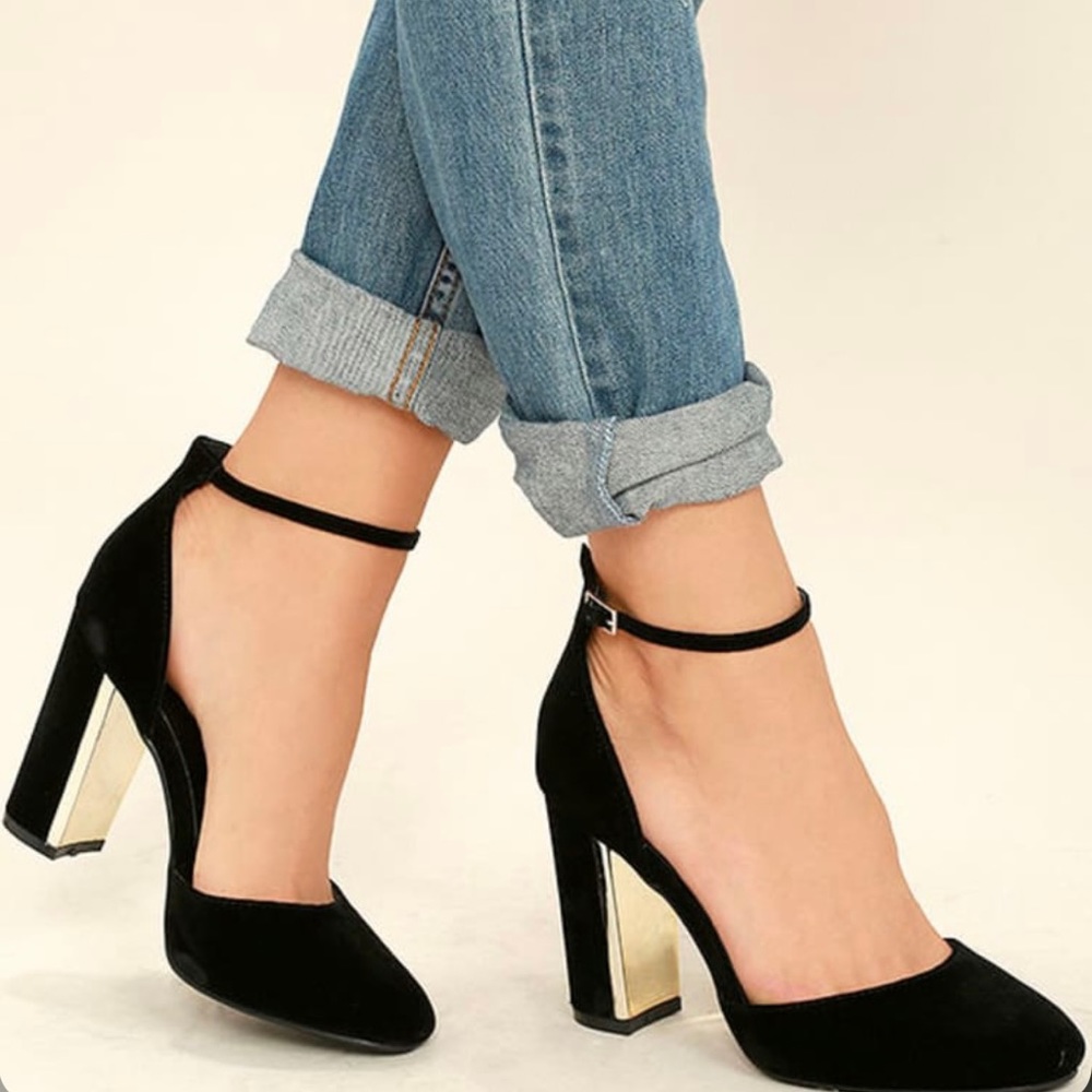 Laura Black Velvet Ankle Strap Heels
Lulus